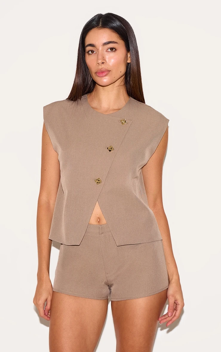 Prettylittlething Mushroom Tailored Mini Shorts 4 Prettylittlething Mushroom Tailored Mini Shorts - Image 4