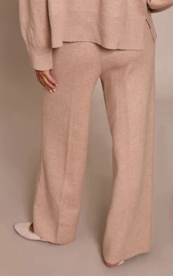 Oat Drawstring Wide Leg Knitted Pants -Pretty Little Thing Shop 0180f2c1f62ef4319d280da3b8d1dab11aa39200 CNN9734 3 oat drawstring wide leg knitted trousers