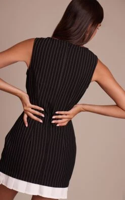 Prettylittlething Black Pinstripe Pleated Hem Detail Bodycon Dress -Pretty Little Thing Shop 01b21d56eeb650bb14b8d1a6751cb824fa8a6cec CNO3544 2 black pinstripe pleated hem detail bodycon dress