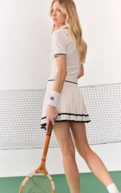 Prettylittlething White Contrast Stripe Box Pleat Mini Skirt 7 Prettylittlething White Contrast Stripe Box Pleat Mini Skirt -Pretty Little Thing Shop 01dde99ea24934ccd49594b9ecfee932c6aaebc7 CNN3214 2 white contrast stripe box pleat mini skirt