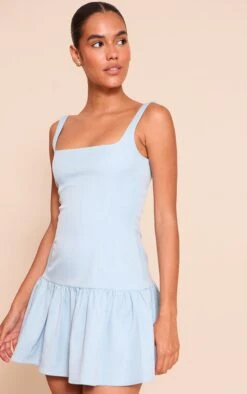 Prettylittlething Blue Woven Scoop Neck Shift Dress