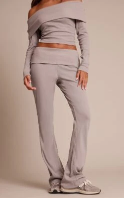 Prettylittlething Ash Grey Fold Over Straight Leg Pant 6 Prettylittlething Ash Grey Fold Over Straight Leg Pant -Pretty Little Thing Shop 04aeab7b0f6177f2031f4648a094526b4e5d73cb CNO4225 2 ash grey fold over straight leg trouser