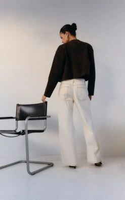 Prettylittlething Ecru Low Rise Wide Leg Jeans 6 Prettylittlething Ecru Low Rise Wide Leg Jeans -Pretty Little Thing Shop 058489c222c3d16ca2ea4f9dd0b5b12386f033af CNM0293 3 ecru low rise wide leg jeans