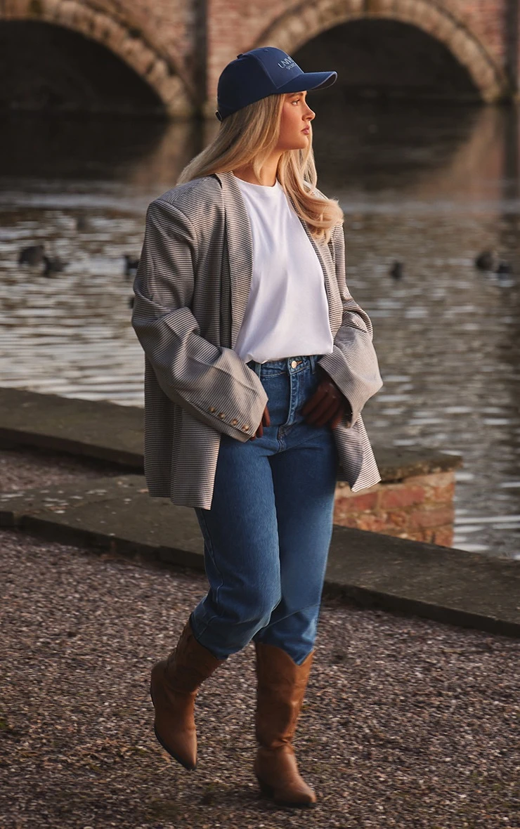 Prettylittlething White Cotton Oversized Long Sleeve T-Shirt - Image 3