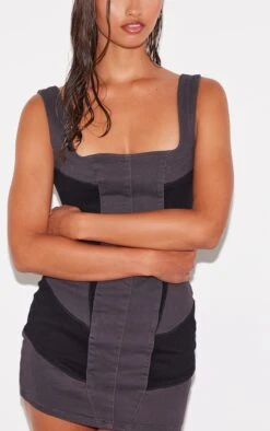 Prettylittlething Black Contrast Panel Detail Denim Dress -Pretty Little Thing Shop 0afd8b20e1c1163adf4278f95d30a7c8ee7e3a0b cna7328 4