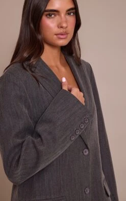 Prettylittlething Charcoal Boyfriend Premium Blazer -Pretty Little Thing Shop 0db1fd1cb8cb913be875993672a80e366960a227 CNN8566 4 charcoal boyfriend premium blazer