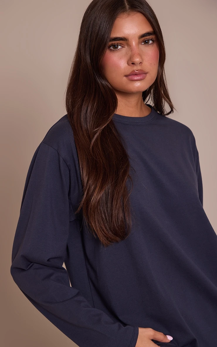 Prettylittlething Navy Cotton Basic Oversized Long Sleeve T-shirt - Image 4