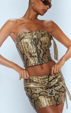 Prettylittlething Brown Snakeskin Faux Leather Buckle Detail Extreme Micro Mini Skirt -Pretty Little Thing Shop 1425261f76a9197291416142c3e1f0264527f0df cng0048 5