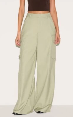 Prettylittlething Sage Woven Pocket Detail Straight Leg Pant