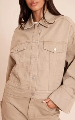 Stone Turn Up Cuff Jacket -Pretty Little Thing Shop 1b45aaf4e041fc1b38352a57024b57f91113f368 CNO2653 4 stone turn up cuff jacket