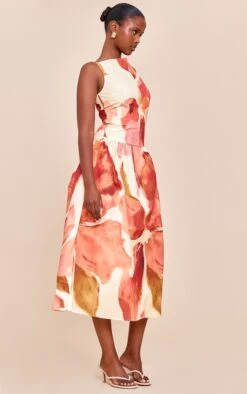 Prettylittlething Pink Floral Print Dropped Waist Midaxi Dress -Pretty Little Thing Shop 1d7e0851fd6ad424e9da8588356a0637e52c267f CNN3015 3 pink floral print dropped waist midaxi dress