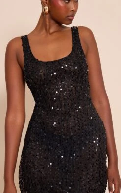Prettylittlething Black Sequin Scoop Neck Mini Dress -Pretty Little Thing Shop 1fd2a766644efdce63b3b185a277ccaa39b25bb0 CNO3368 4 black sequin scoop neck mini dress