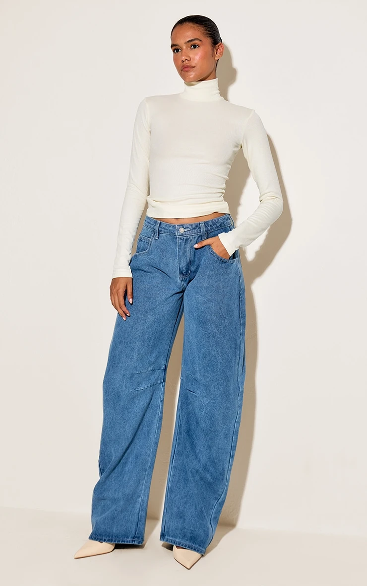 Prettylittlething Mid Blue Wash Seam Detail Barrel Jean 1 Prettylittlething Mid Blue Wash Seam Detail Barrel Jean