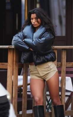 Prettylittlething Black Exaggerated Collar PU Cropped Puffer Coat