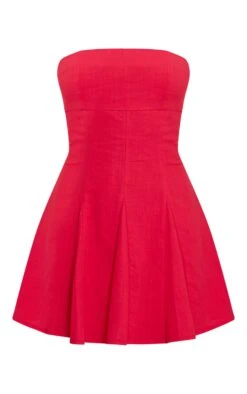 Prettylittlething Red Bandeau Pleated Shift Dress -Pretty Little Thing Shop 241d543b5d85cf344116d650ebc3254c357a173b CNN3832 5 red bandeau pleated shift dress