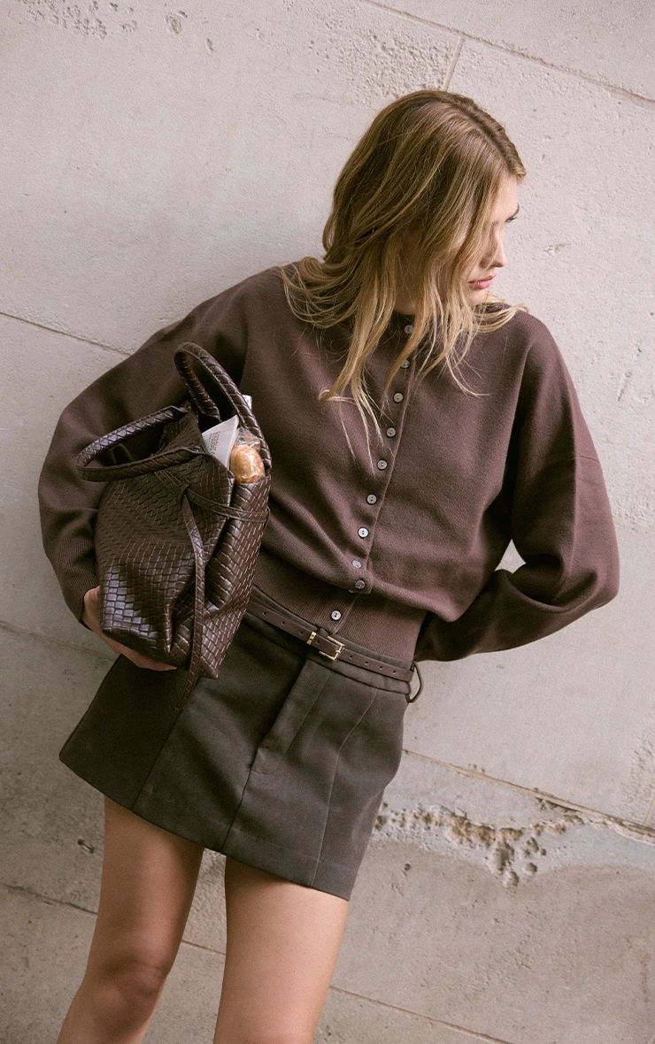 Prettylittlething Chocolate Faux Suede Belt Detail Pleated Skirt 1 Prettylittlething Chocolate Faux Suede Belt Detail Pleated Skirt