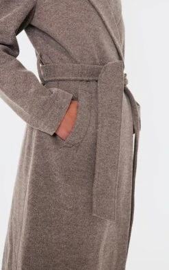 Prettylittlething Mushroom Herringbone Self Tie Maxi Coat 8 Prettylittlething Mushroom Herringbone Self Tie Maxi Coat -Pretty Little Thing Shop 2aad18d3f0ea96600024079895682441da32cd02 cnj9099 4