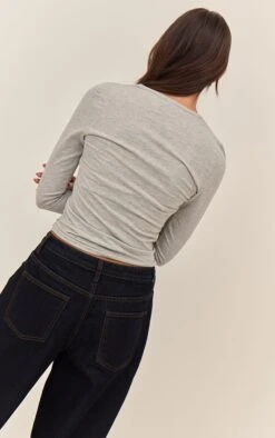 Prettylittlething Dark Indigo High Waist Boyfriend Jeans -Pretty Little Thing Shop 2b2258c2e557b0f652b9fde7e7fa40a32a1de874 CNL7015 3 dark indigo high waist boyfriend jeans