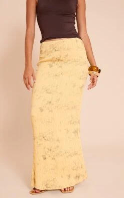 Prettylittlething Lemon Textured Printed Maxi Skirt -Pretty Little Thing Shop 2ec8999e0a86c4f4544fafc36fa4d0e193c0f5dc CNN3543 2 lemon textured printed maxi skirt