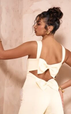 Prettylittlething Cream Woven Cut Out Bow Detail Jumpsuit -Pretty Little Thing Shop 30cc002b9d2f700d1ee5cc06696ceb8d493a3890 CNI2824 4