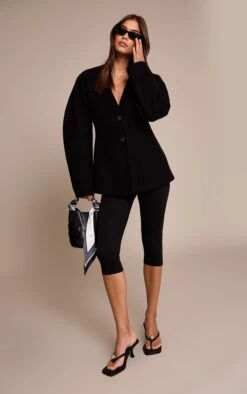 Prettylittlething Black Wool Look Collarless Cocoon Sleeve Blazer 6 Prettylittlething Black Wool Look Collarless Cocoon Sleeve Blazer -Pretty Little Thing Shop 30d8c4b1ffb0e33fc2e9ce00df10acda8cab9ec6 CNN8541 3 black wool look collarless cocoon sleeve blazer