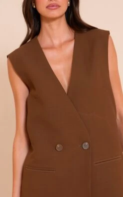 Prettylittlething Brown Boxy Oversized Vest -Pretty Little Thing Shop 3612d1b819fac617cd0d20174c5516e406a93777 CNM2941 4 brown boxy oversized waistcoat