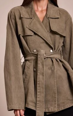 Prettylittlething Olive Belted Cropped Denim Trench 8 Prettylittlething Olive Belted Cropped Denim Trench -Pretty Little Thing Shop 38d50f9c9e2bad020289569bf1ee9665232d657b CNN2886 4 olive belted cropped denim trench