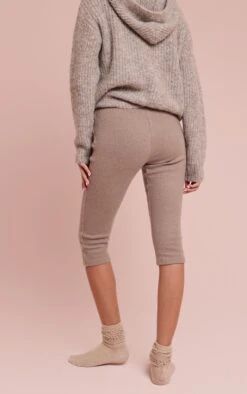 Prettylittlething Light Brown Thick Brushed Rib Capris -Pretty Little Thing Shop 38de7b1b151baeb1fa925f865f8a3ad537b7b14c CNO3591 3 light brown thick brushed rib capris