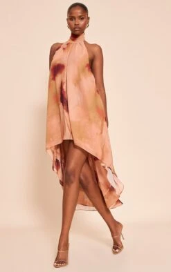 Pink Floral Chiffon High Neck Smock Dress -Pretty Little Thing Shop 38f136d34deac7602d4b2d9402ba5570de641083 CNN9338 3 pink floral chiffon high neck smock dress