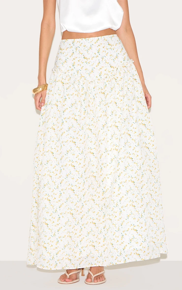 Prettylittlething White Ditsy Floral Print Volume Maxi Skirt 2 Prettylittlething White Ditsy Floral Print Volume Maxi Skirt - Image 2