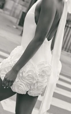 Prettylittlething Premium White Woven Floral Ruffle Detail High Neck Cowl Bodycon Dress -Pretty Little Thing Shop 3c013143d98cf16507794056bb49cb02ddad102f CNM1279 4 premium white woven floral ruffle detail high neck cowl bodycon dress