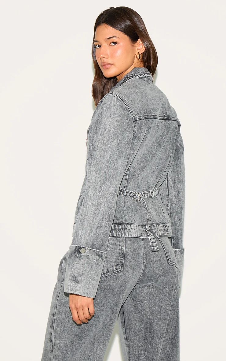 Prettylittlething Ice Grey Turn Up Cuff Cinched Back Denim Jacket 2 Prettylittlething Ice Grey Turn Up Cuff Cinched Back Denim Jacket - Image 2