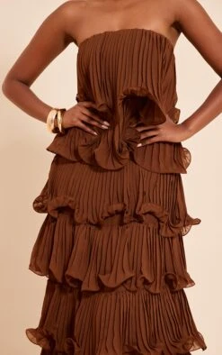 Chocolate Extreme Ruffle Tiered Maxi Dress 8 Chocolate Extreme Ruffle Tiered Maxi Dress -Pretty Little Thing Shop 3f5a3045769509015aa32a2b98229d061e636378 CNO1521 4 chocolate extreme ruffle tiered maxi dress