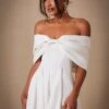 Prettylittlething Premium White Satin Extreme Bow Detail Romper 10 Prettylittlething Premium White Satin Extreme Bow Detail Romper -Pretty Little Thing Shop 402d4dc39b456e35edd0e319f0ac25b06e09e17e cni2723 1