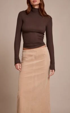 Prettylittlething Sand Faux Suede Column Maxi Skirt -Pretty Little Thing Shop 40a1f01cba8896d35dfb8041bd1201d80f9ec2f9 CNO6418 4 sand faux suede column maxi skirt