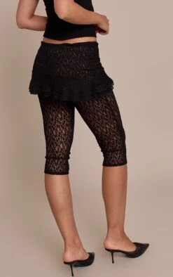 Lace Skirt Peplum Capri's 7 Lace Skirt Peplum Capri's -Pretty Little Thing Shop 41bbfb5653345743bba52f7aa53b9a977c19a9f5 CNO2906 3 lace skirt peplum capri s