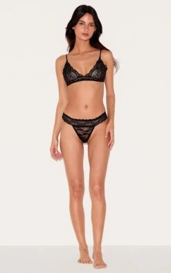 Prettylittlething Black Basic Lace Bra -Pretty Little Thing Shop 41e1f8c3b050cce111c98858a0a1f52580343ae0 CMQ6194 3 black basic lace bra