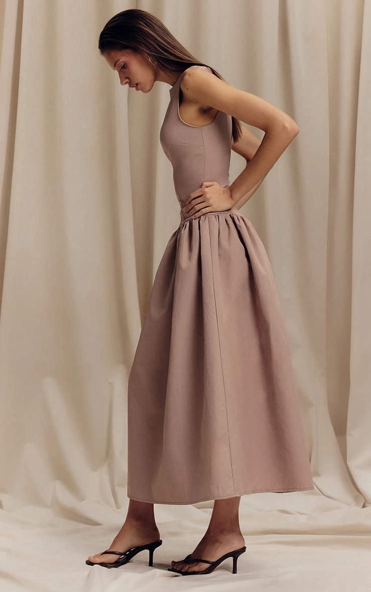 Prettylittlething Taupe Dropped Waist Midaxi Dress 2 Prettylittlething Taupe Dropped Waist Midaxi Dress - Image 2