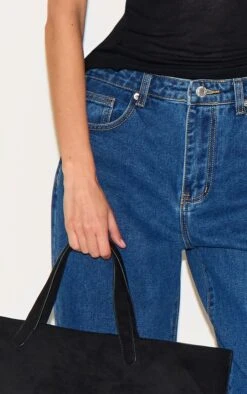 PRETTYLITTLETHING Dark Blue High Waist Mom Jeans 8 PRETTYLITTLETHING Dark Blue High Waist Mom Jeans -Pretty Little Thing Shop 43b692654cb3997ced600be187d7bc264aa64e67 CNL7119 4 prettylittlething dark blue high waist mom jeans