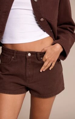 Prettylittlething Chocolate Curved Hem Denim Shorts 9 Prettylittlething Chocolate Curved Hem Denim Shorts -Pretty Little Thing Shop 44cc5d86b2da88bd367db3bd76025da31d17b845 CNN2175 5 chocolate curved hem denim shorts