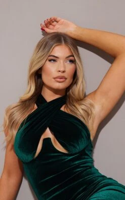 Prettylittlething Emerald Green Velvet Underwired Cross Front Midi Dress 8 Prettylittlething Emerald Green Velvet Underwired Cross Front Midi Dress -Pretty Little Thing Shop 44f7f3e87fd29df7d641bac5a9443aaeade8cf2b cmv6892 5