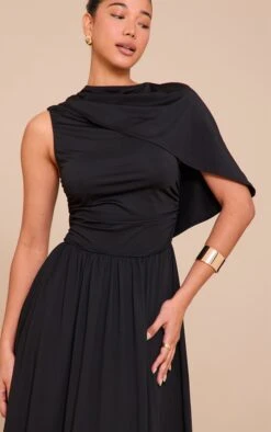 Prettylittlething Black Layered Ruched Maxi Dress -Pretty Little Thing Shop 4647df5aa6431c86d9b8d1430c1efbee4ebc21ee CNM5680 4 black layered ruched maxi dress