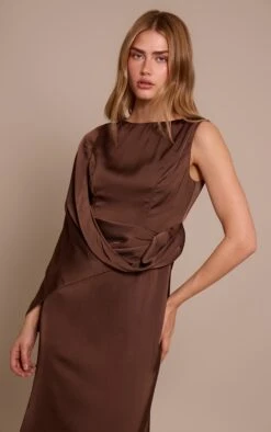 Prettylittlething Chocolate Asymmetric Cape Detail Boat Neck Maxi Dress -Pretty Little Thing Shop 46621d8bf4c07e32f1e44140190723bb8fbbc71d CNO6050 4 chocolate asymmetric cape detail boat neck maxi dress