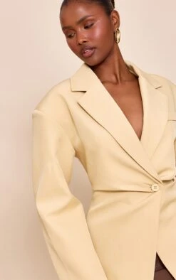 Prettylittlething Butter Cream Tailored Cinched Waist Blazer 8 Prettylittlething Butter Cream Tailored Cinched Waist Blazer -Pretty Little Thing Shop 49955bb48f37491a2b211e75f6dd4a244075da2e CNM8513 4 butter cream tailored cinched waist blazer