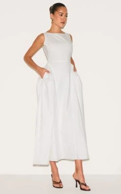 Prettylittlething White Cotton Boat Neck Maxi Dress -Pretty Little Thing Shop 4aaff7d4707d564dc688c5031f36df4aa9b24ab8 CNM3575 3 white cotton boat neck maxi dress
