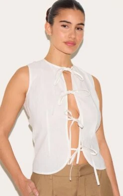 Prettylittlething White Lightweight Woven Tie Front Vest -Pretty Little Thing Shop 4b91bce1a114e38e6ec7ff99146514dcdc6cd018 CNM3664 4 white lightweight woven tie front waistcoat
