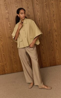 Mushroom Woven Drawstring Low Rise Relaxed Pants -Pretty Little Thing Shop 4e2807aa4a0f0ce82759e3a7d9852109539215a7 CNO0826 3 mushroom woven drawstring low rise relaxed trousers