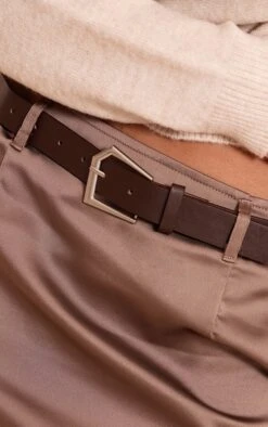 Brown Satin Belted MiniSkirt 10 Brown Satin Belted MiniSkirt -Pretty Little Thing Shop 4e3421fd4bc4ee87d055b15500e5f6eff1a77803 CNO2126 5 brown satin belted mini skirt