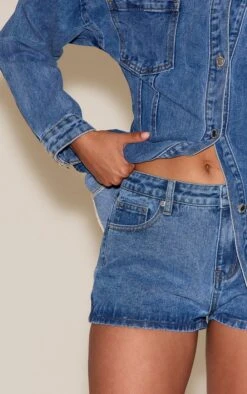 Prettylittlething Mid Blue Wash Mid Rise Denim Hotpants -Pretty Little Thing Shop 50cf94d9665f4f9431e837e6c0ed9dca36aa58c0 CNM9281 5 mid blue wash mid rise denim hotpants