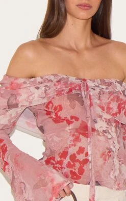 Prettylittlething Dusty Pink Printed Bardot Chiffon Blouse -Pretty Little Thing Shop 5298c2bd8e64938bb6652279a9a4a2e00f110eef CNM1680 4 dusty pink printed bardot chiffon blouse